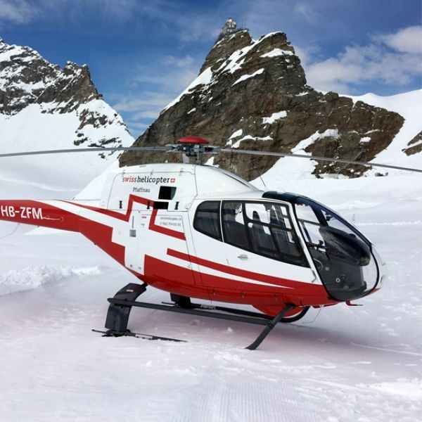Face nord de l'Eiger – déjeuner au col du Jungfraujoch